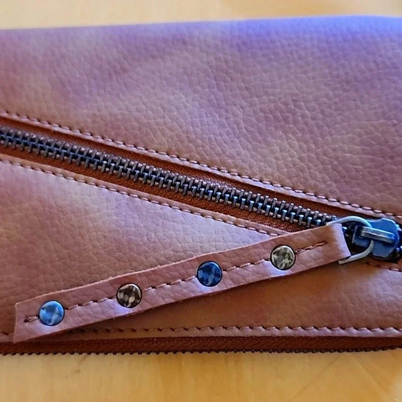 Free People NWOT distressed vegan wallet! - Picture 7 of 8